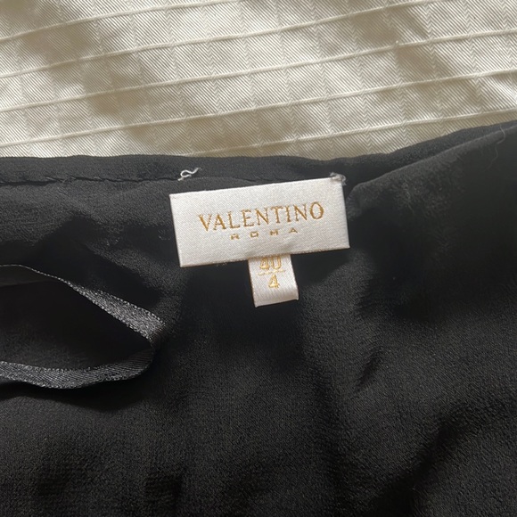 Valentino Black Sequin Skirt Size 4 - Picture 4 of 8